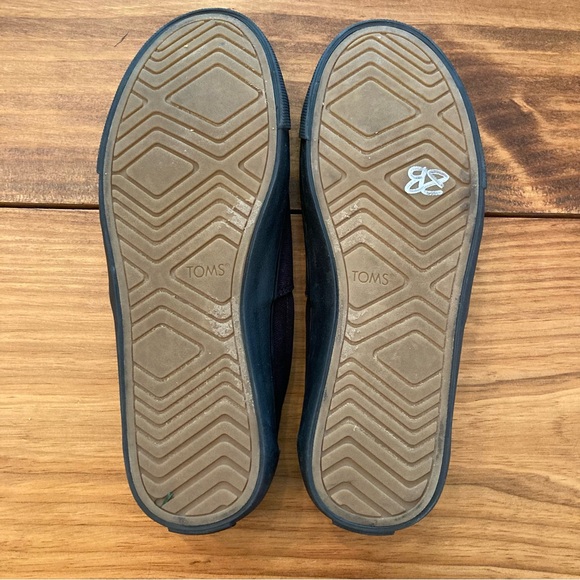 Toms Fenix Slip On Sneakers - Picture 8 of 9